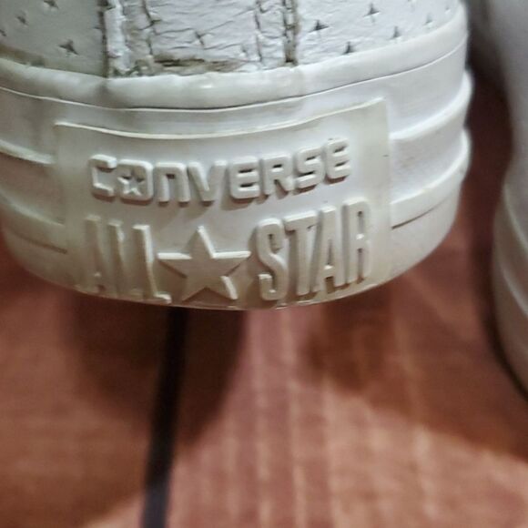 CONVERSE ALL STAR Perforated Leather Chucks - Picture 5 of 7